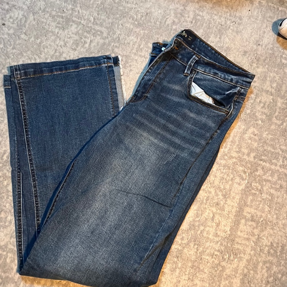 Womens flare leg jeans - medium wash